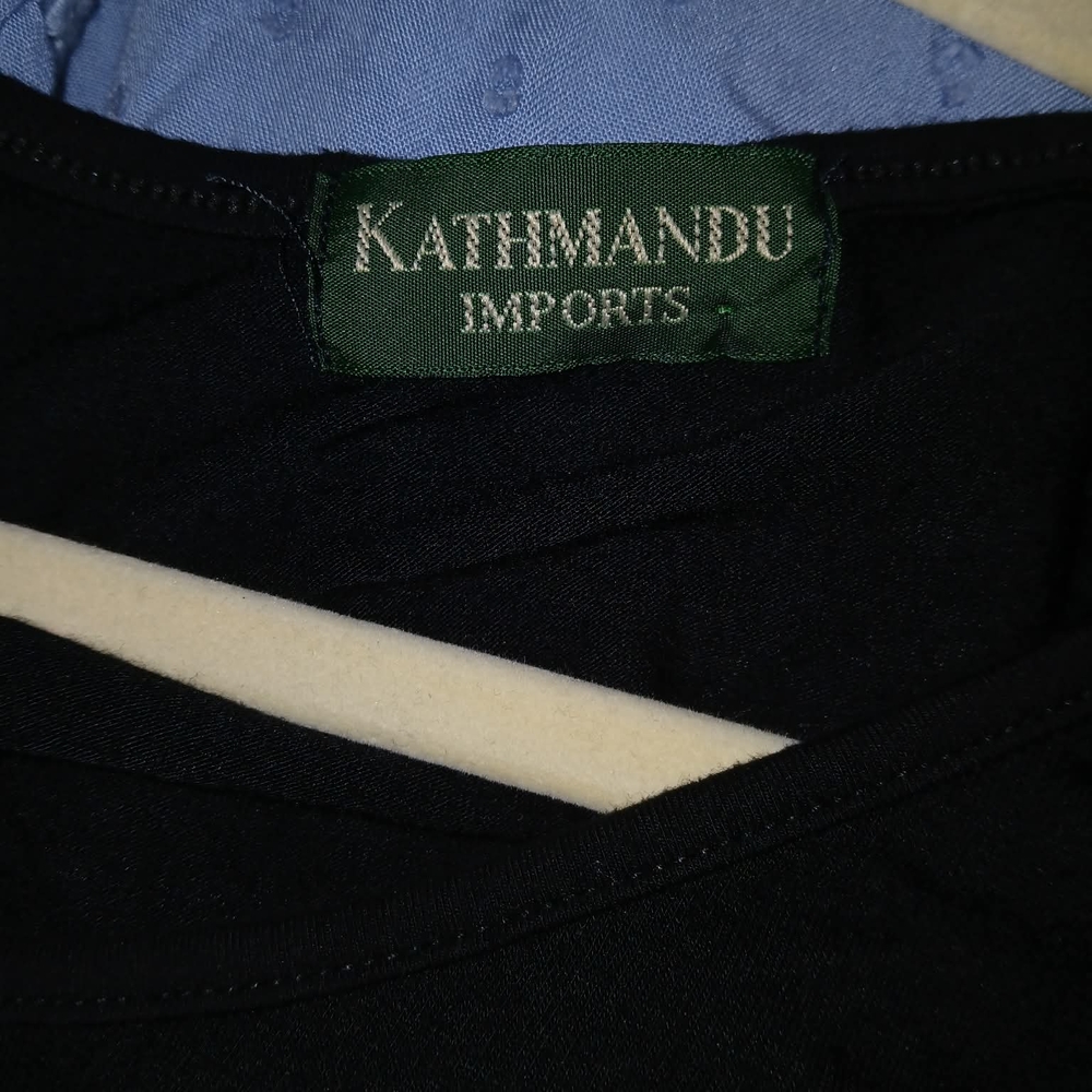 Kathmandu Black and Multicolor Women's Tunic - Picture 2 of 2